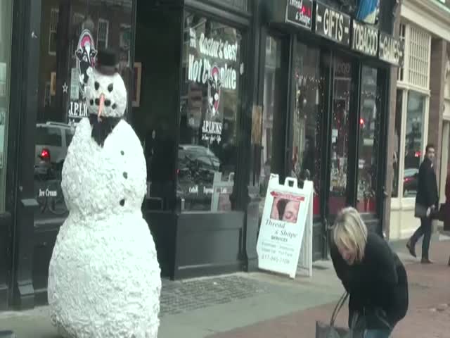 This Snowman Comes to Life With a Scream or Two