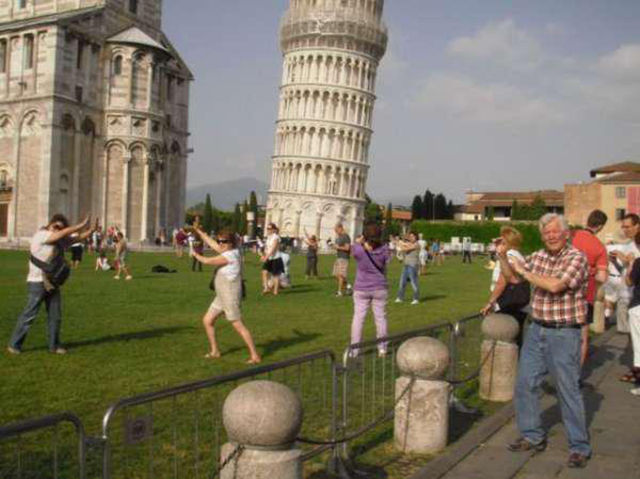Tourists Taking Terrible Snapshots on Vacation