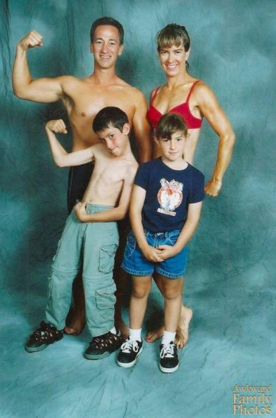 Family Fitness Photos That Will Actually Make You Cringe