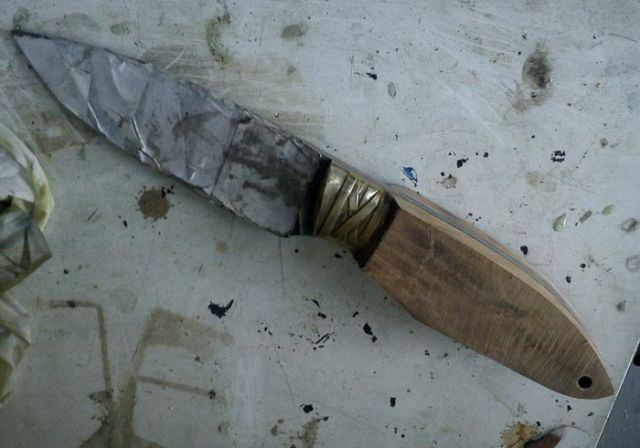 One Man Makes Maorik Knifes from Scratch