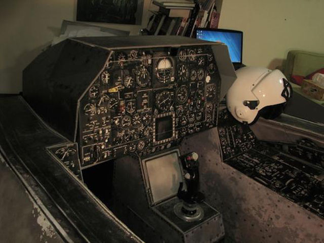 A Cheap Home Flight Simulator That Will Only Cost You $30