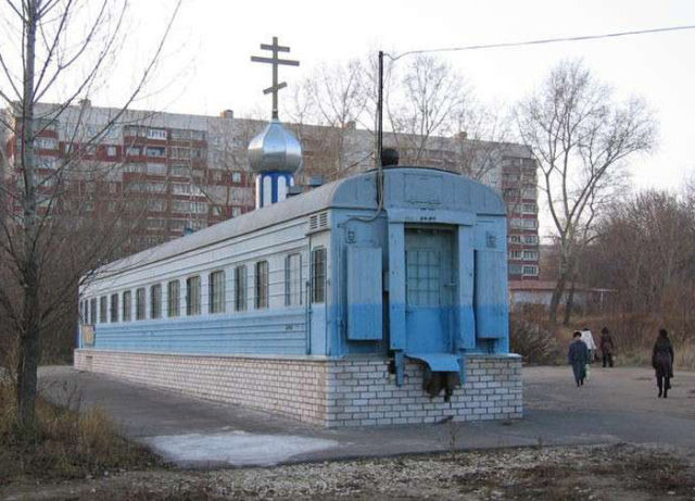 One-of-a-Kind Russian Architecture and Construction