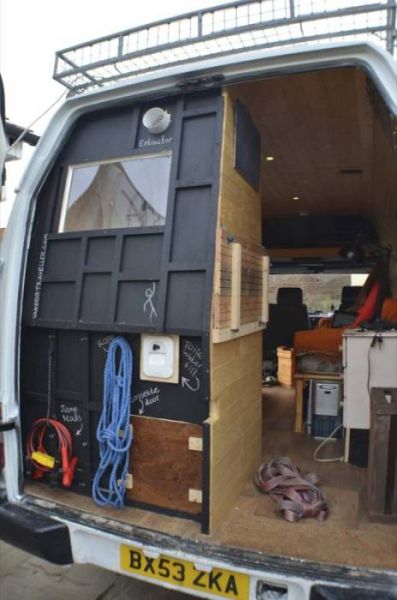 The Nomadic Life of a Man who Lives in a Camper Van