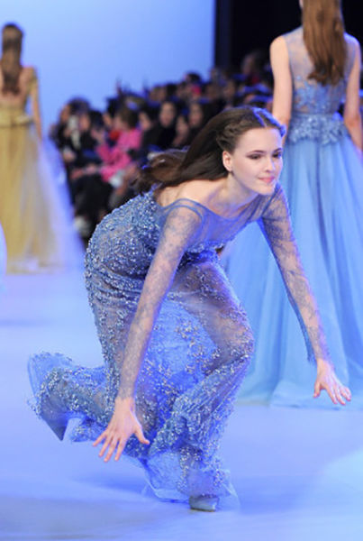 Hilarious Catwalk Catastrophes