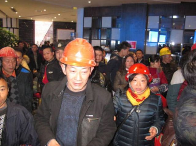A Mountain of Cash for Migrant Workers in China