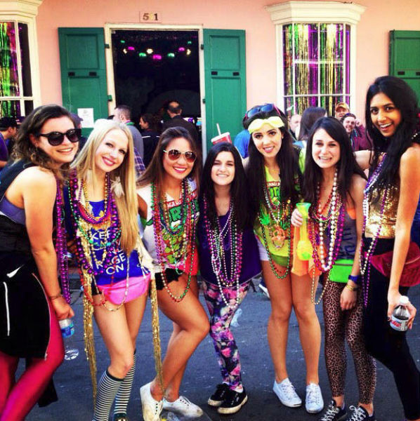 marti gras sexy pics Holding tits and pussys