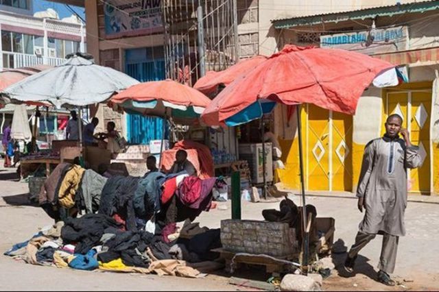 In Somaliland You Can Exchange Your Currency on the Streets