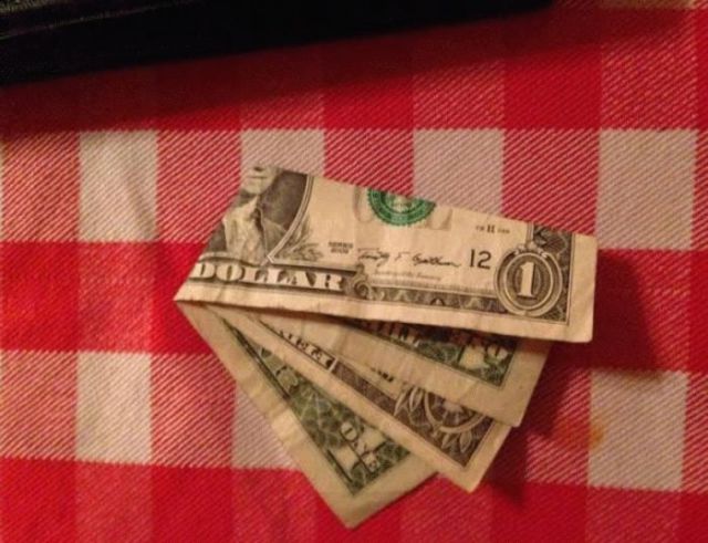 How to Make a Crap Tip Look Generous