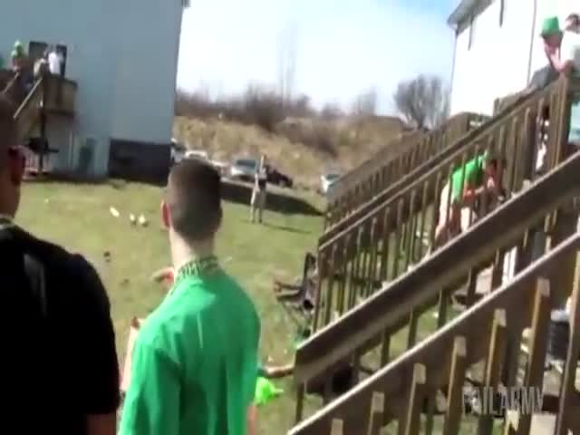 The Ultimate Drunk and Unlucky Fails Compilation  (VIDEO)