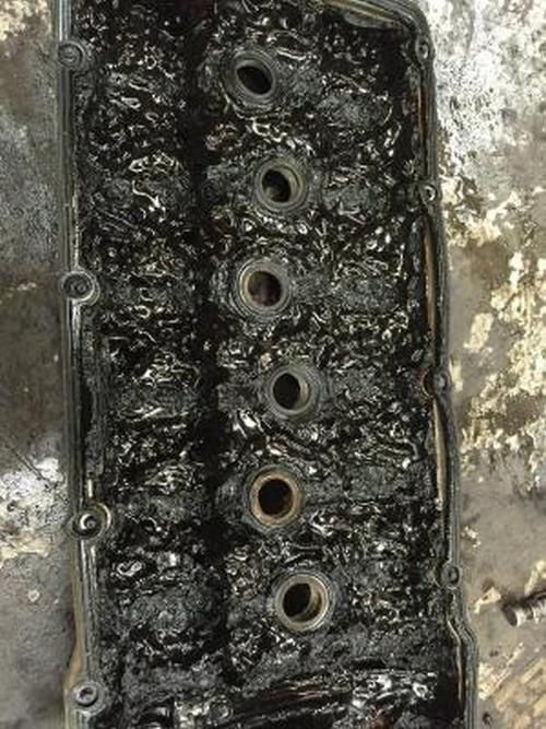 This Is Why You Must Always Change Your Engine Oil