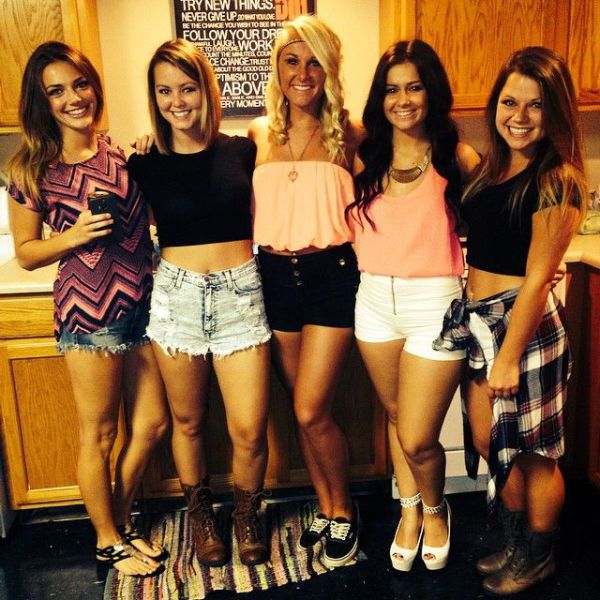 These Sexy College Girls Are All The Motivation You Need To Keep On