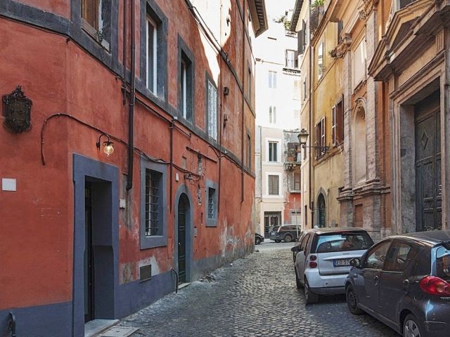 A Cute Compact Apartment in Rome