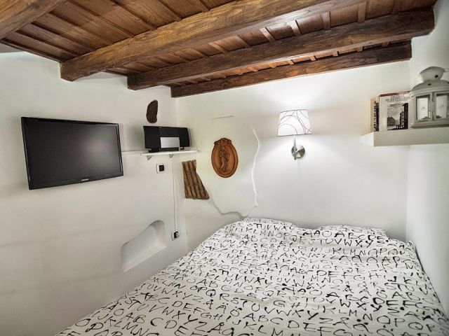 A Cute Compact Apartment in Rome