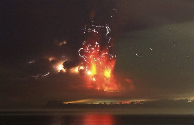 Stunning Pictures of the Volcano Eruption in Chile and Its Aftermath