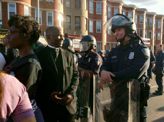 Baltimore Protest Pics That the Media Doesn’t Want You to See