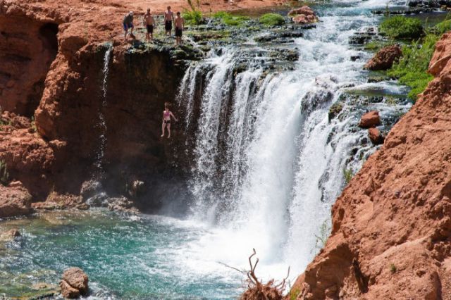 Natural Swimming Holes That Are Stunning Must-Visit Summer Destinations