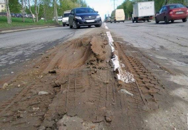 This Is How They Do Road Markings in Russia
