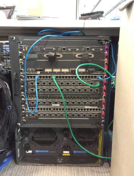 A Cisco 5500 Router Is Turned into Something Pretty Cool