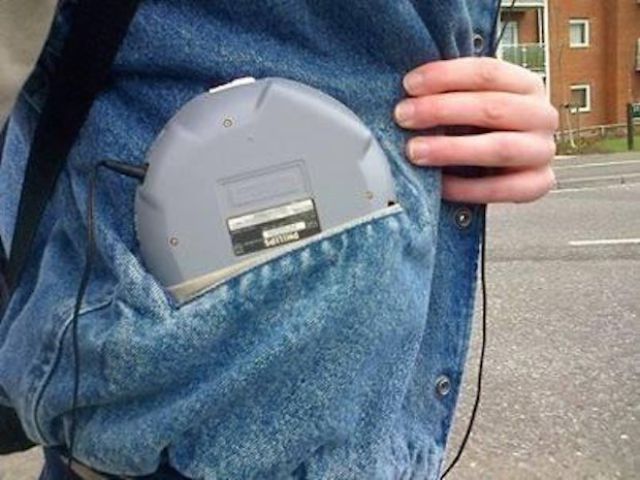 You Know You Were a Kid in the 90s When These Were Your Struggles