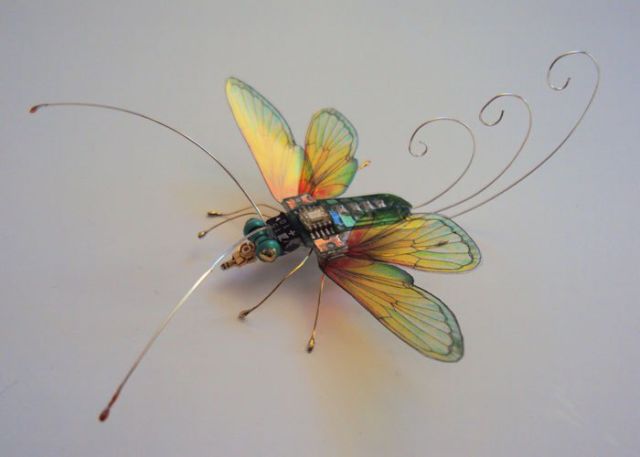 Creative Lady Turns Outdated Electronics into Flying Insects
