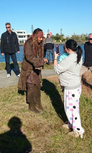 Johnny Depp Fans Get to Meet the Real Jack Sparrow