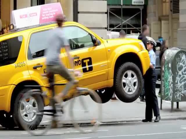 You Don’t Want to Mess with This Meter Maid  (VIDEO)