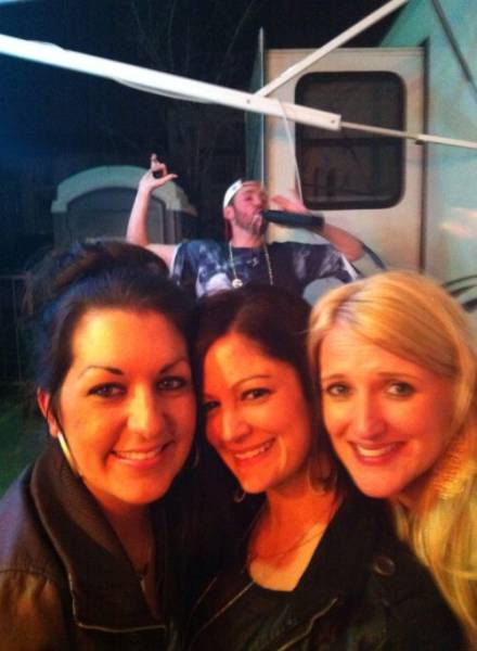 Because Photobombs Are Always Funny