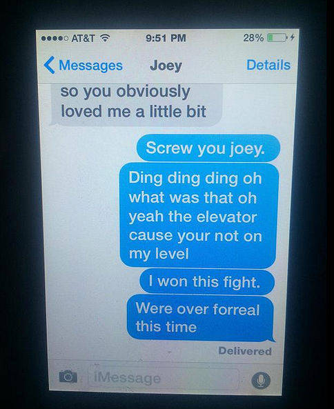 11 Year Old Girls Nails Her Boyfriend via Text Message