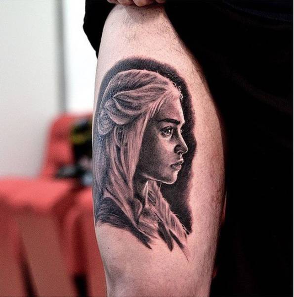 Epic Tattoos of Some Exceptionally Die-hard “Game of Thrones” Fans