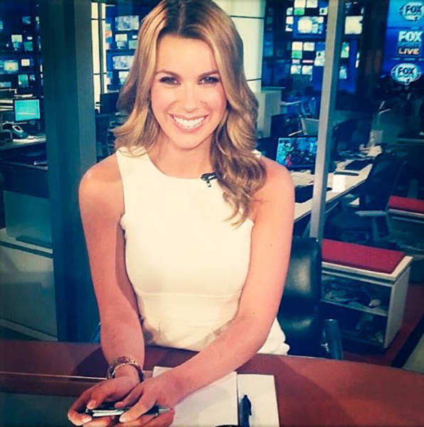 The Sexiest Sports Casters in the USA (59 pics) - Izismile.com