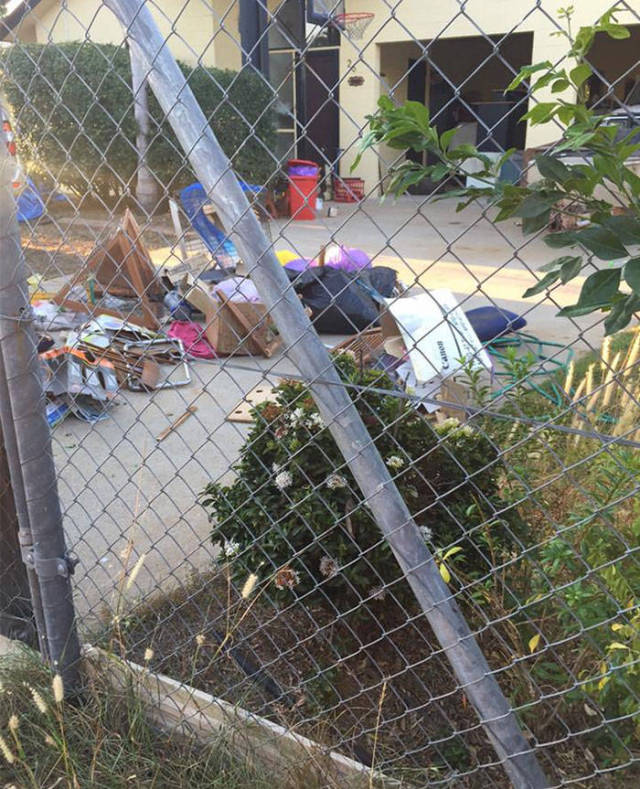 Illegal Trash Dumper Overlooks One Detail That Makes His Plan Backfire Completely
