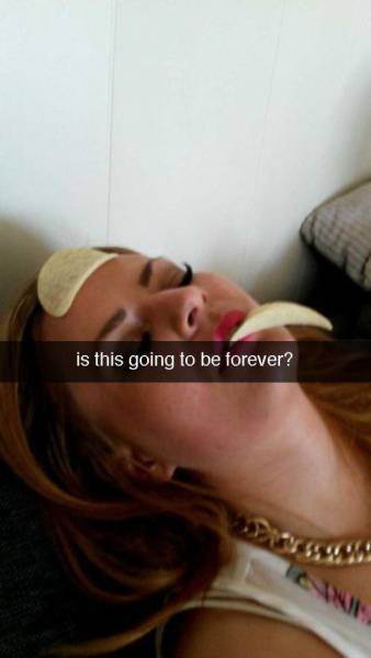 Amusing Snapchats That Sum Up Being Hungover Perfectly
