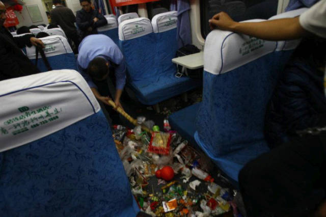 Trains Become Giant Trash Receptacles During the Chinese New Year Rush