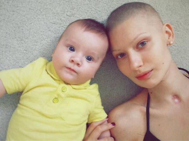Canadian Model Returns to Work after Saving Her Baby and Kicking Cancer’s Ass