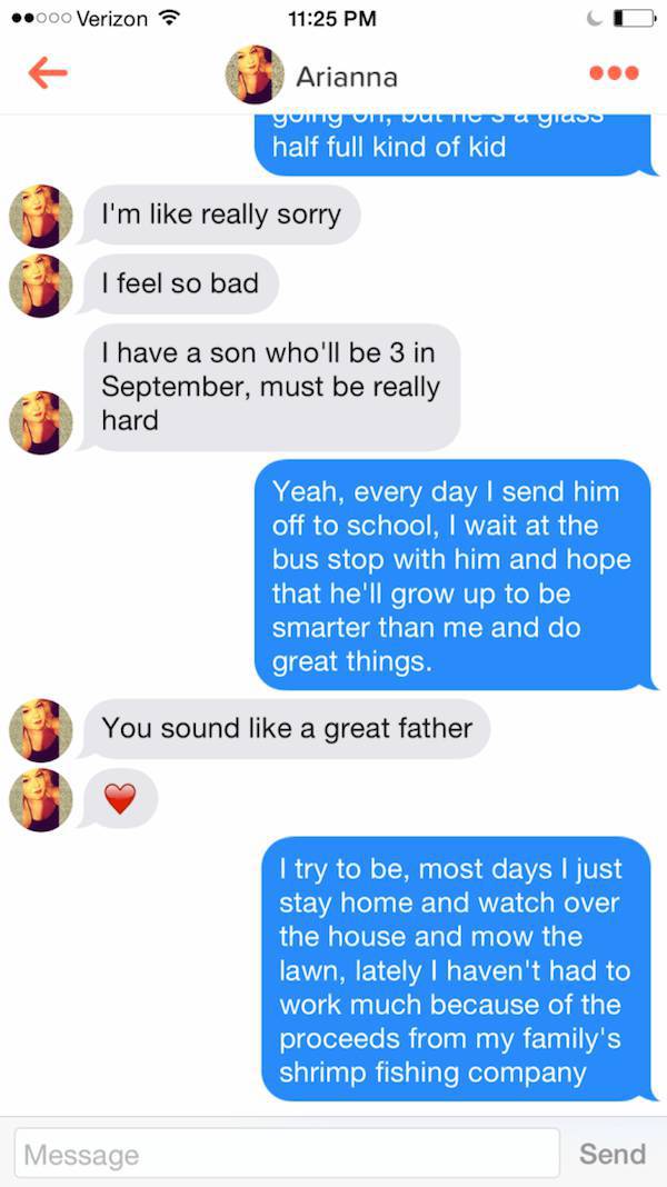 Naive Girl Doesn’t Notice That She Is Really Chatting to Forrest Gump on Tinder