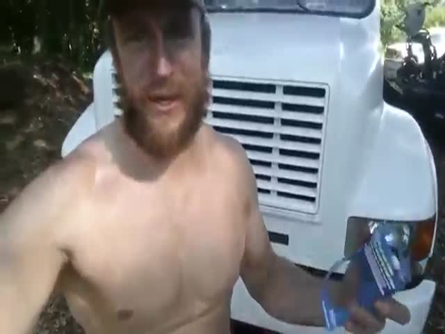 Guy Tests Out His New “Low” Truck Horn