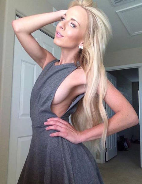 Boys Go Wild for Sideboobs Boys Go Wild for Sideboobs