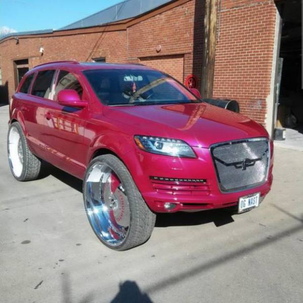 How to Turn a Sleek Audi Q7 into a Banging Ghetto Car