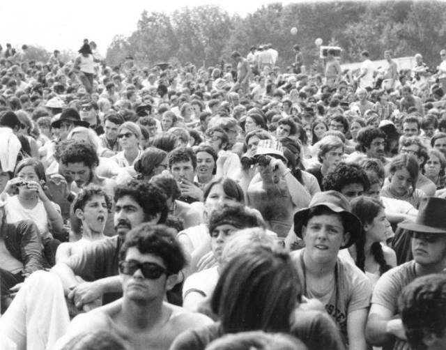 Rarely Seen Images of the Wacky Woodstock Festival