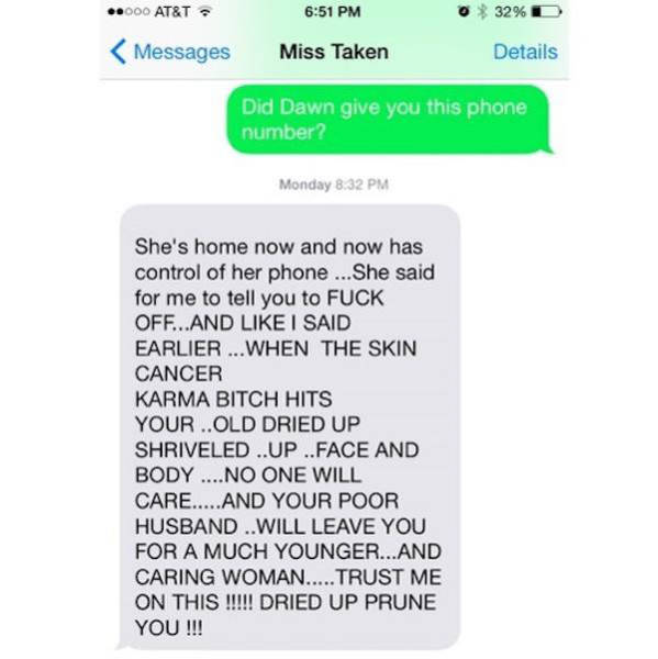 Hilarious Conversation Between an Obviously Crazy Woman and the Person She Texted by Mistake