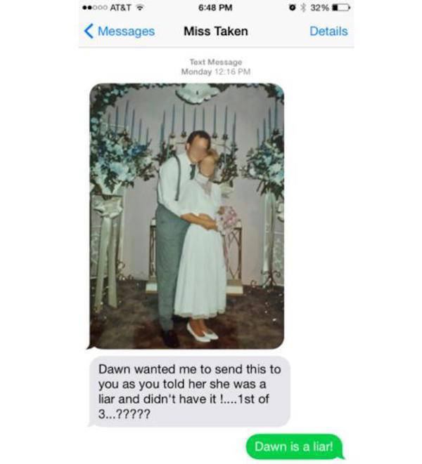 Hilarious Conversation Between an Obviously Crazy Woman and the Person She Texted by Mistake