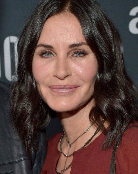 Courtney Cox’s Face Has Changed Dramatically over the Years Thanks to Botox
