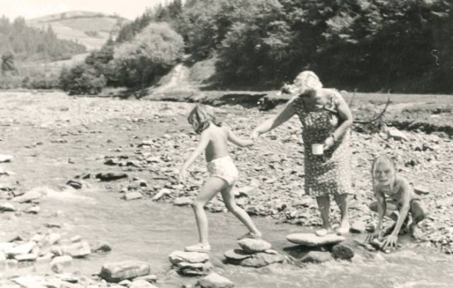 Vintage Black and White Photos Get a Movie Star Makeover Vintage Black and White Photos Get a Movie Star Makeover