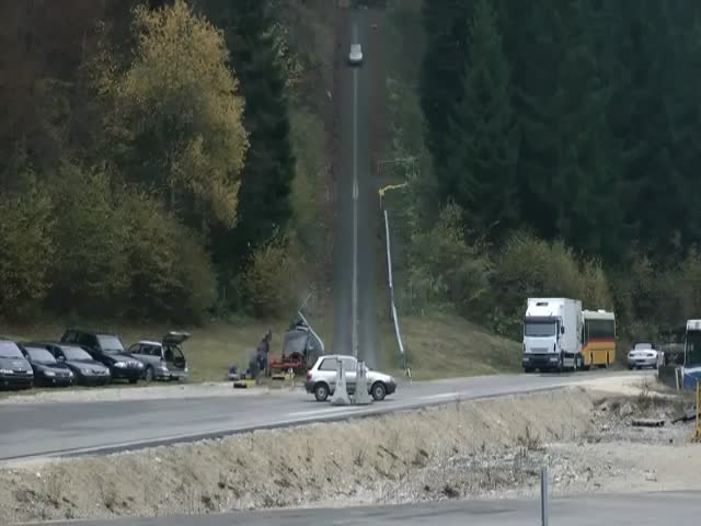 This Is What Happens When You Crash a Car at 200km/h