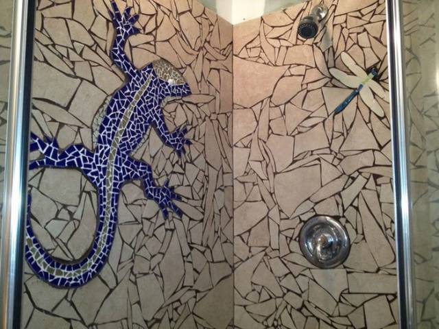 A Cool Bathroom Makeover with Broken Tiles