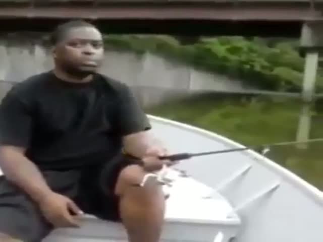 This Guy Should Have Listened to His Boat Passenger