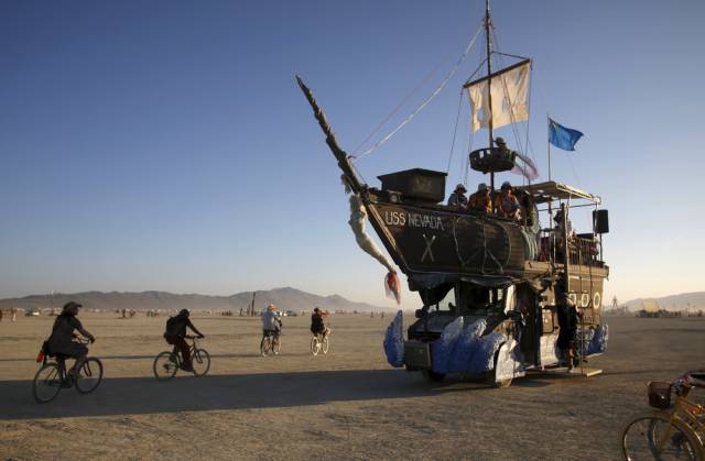 Candid Pics from the 2015 Burning Man Festival