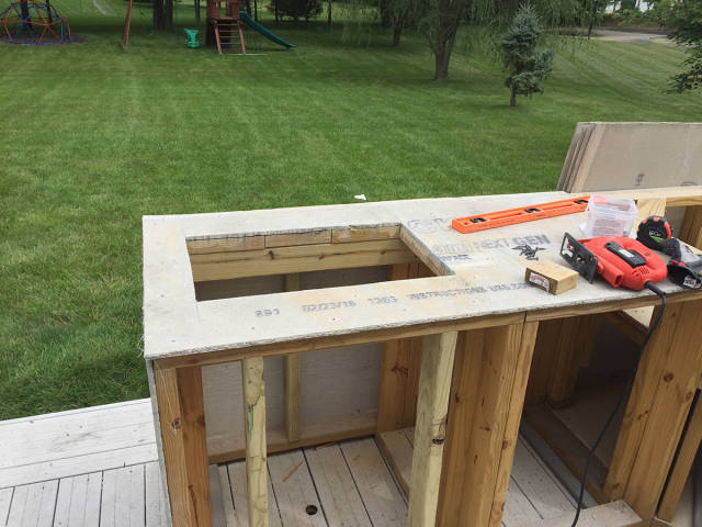 How to Turn Your Unused Outdoor Deck into an Awesome Functional Kitchen Space