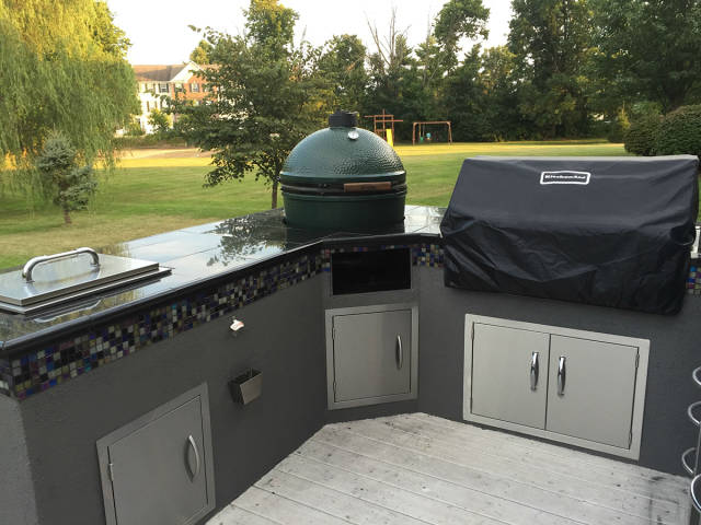 How to Turn Your Unused Outdoor Deck into an Awesome Functional Kitchen Space
