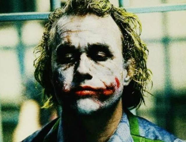 Candid Reactions of Hollywood Stars to Heath Ledger Winning an Oscar after His Death